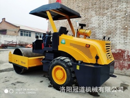 【厂家直供】道路工程机械8吨单钢轮压路机市政工程压路机YZD8.0D